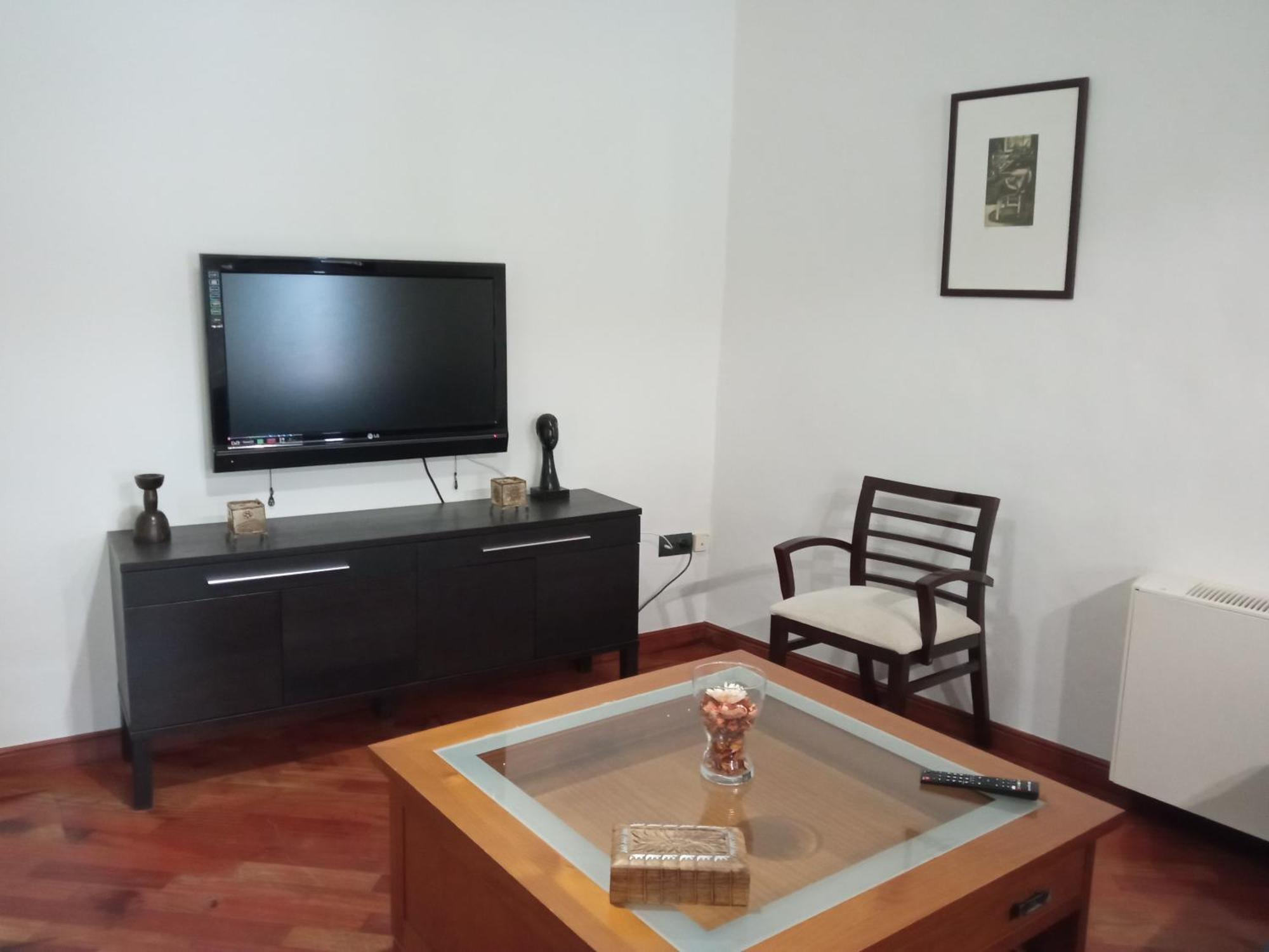 Apartamento La Almena 1 Junto A Plaza Mayor,2 Habitaciones, Parking Gratuito กาเซเรส ภายนอก รูปภาพ